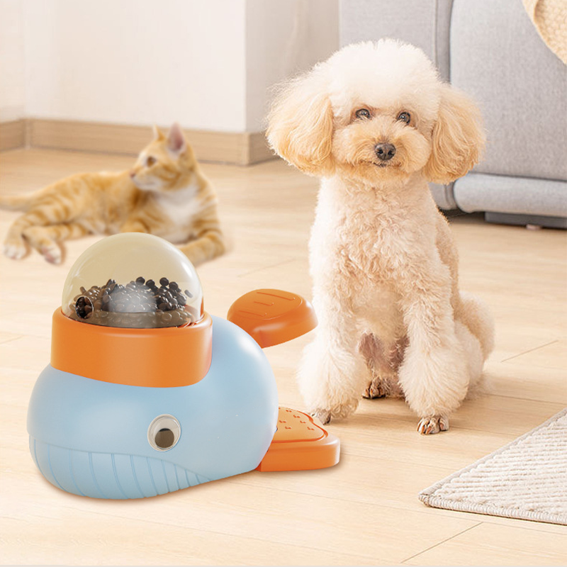 Dog Interactive Treat Dispenser Toy