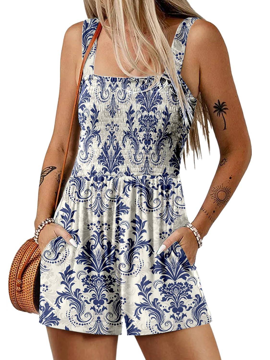 ⏰Hot Sale 50% Off💃Women's Summer Square Neck Sleeveless Loose Casual Short Smocked Romper💕